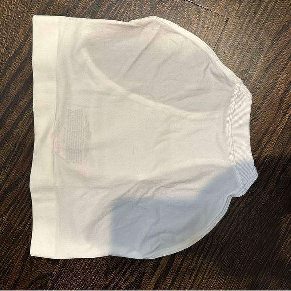 NWT VICTORIA'S SECRET WHITE PINK LOGO SEAMLESS HIGH LEG BRIEF PANTIES MEDIUM - Picture 4 of 4